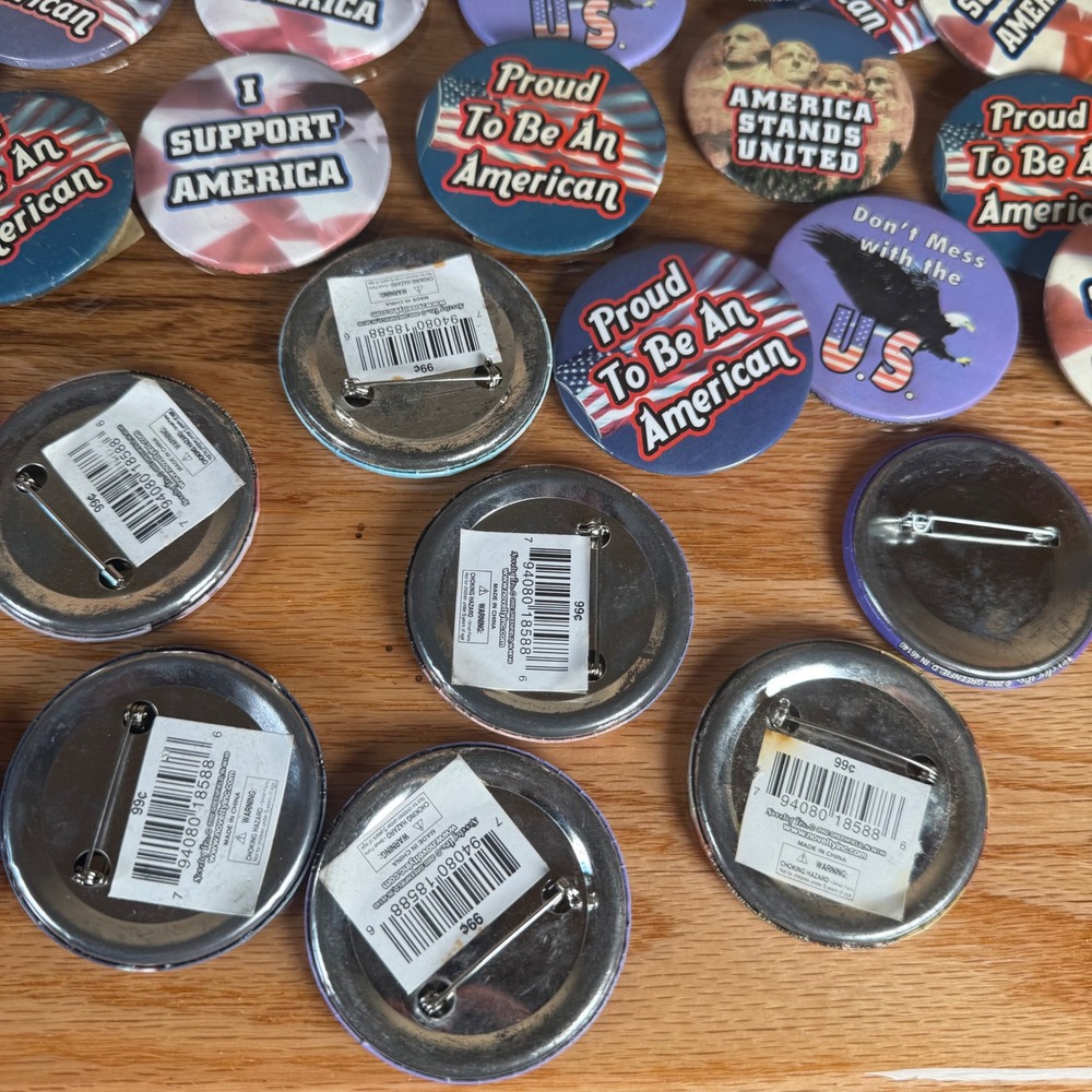 Bulk Lot 100 Patriotic Pinback Buttons USA Flag Eagle Mount Rushmore 2.25 inch - Picture 6 of 9